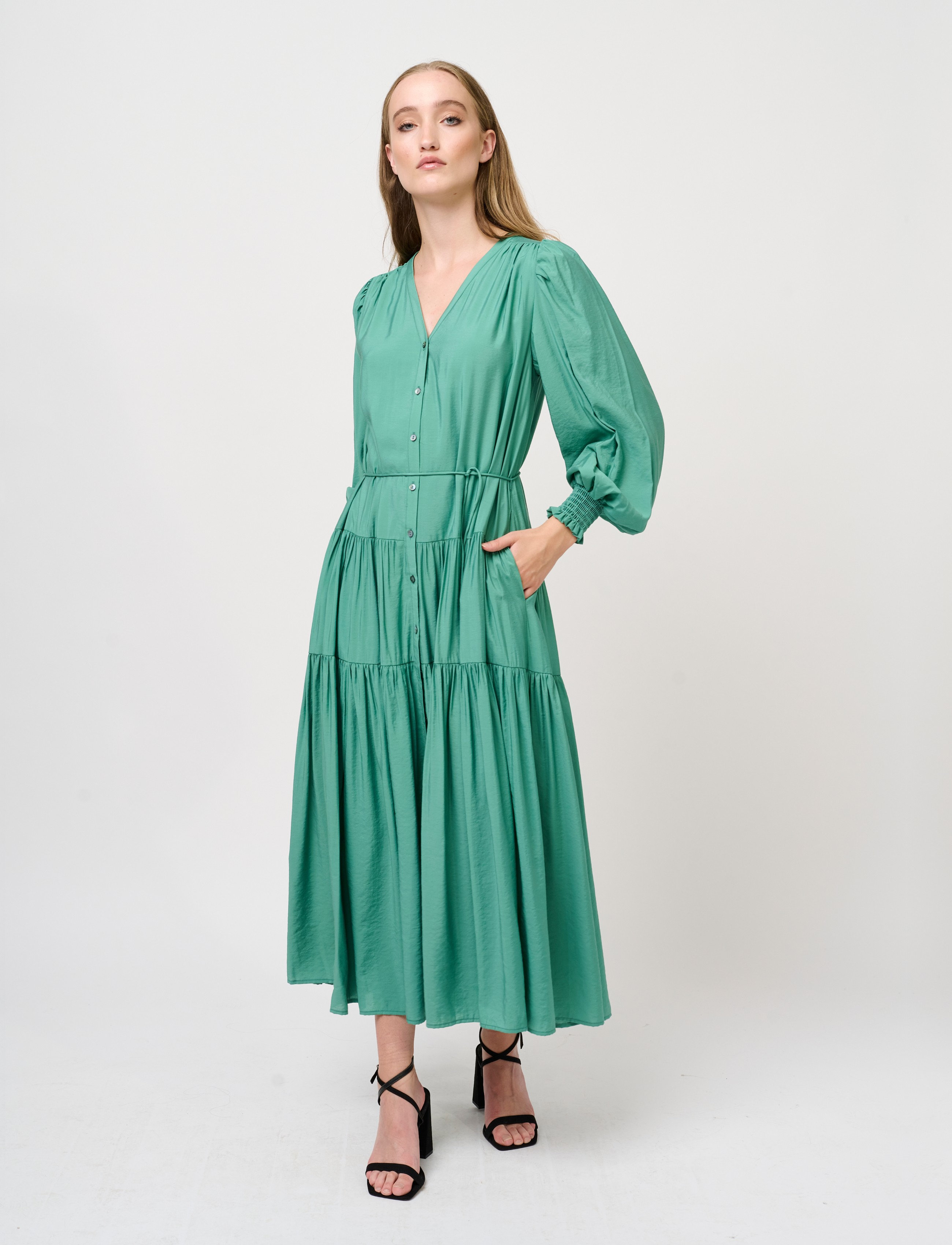 Bruuns Bazaar Rosebay Carline dress - Skjortklänningar - FROSTY SPRUCE / green