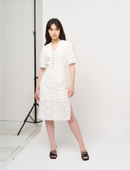 Bruuns Bazaar - Armeria Harisa dress - midiklänningar - white - 4