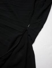 Bruuns Bazaar - HebeBBAdita blouse - varrukateta pluusid - black - 4