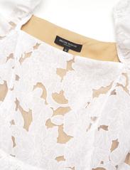 Bruuns Bazaar - Photinia Misas dress - odzież imprezowa w cenach outletowych - snow white / sand - 2