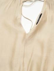 Bruuns Bazaar - Zaria Camma dress - festtøj til outletpriser - bleached sand - 4