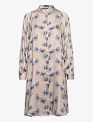 Bruuns Bazaar - Anise Philina dress - skjortekjoler - flower print - 0