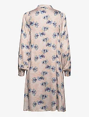 Bruuns Bazaar - Anise Philina dress - skjortekjoler - flower print - 1