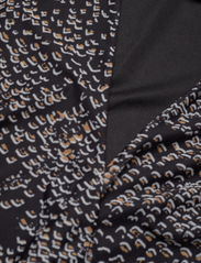Bruuns Bazaar - PhloxBBNora dress - kleitas ar pārlikumu - dark aop - 2