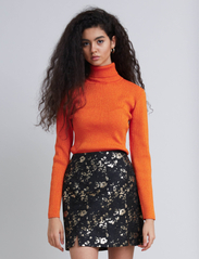 Bruuns Bazaar - AnemonesBBBatildas knit - kõrge kaelusega džemprid - orange / orange lurex - 2