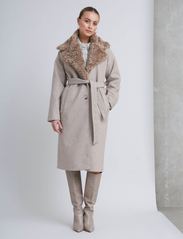Bruuns Bazaar - DurioBBJezza coat - Žieminės striukės - beige melange - 2