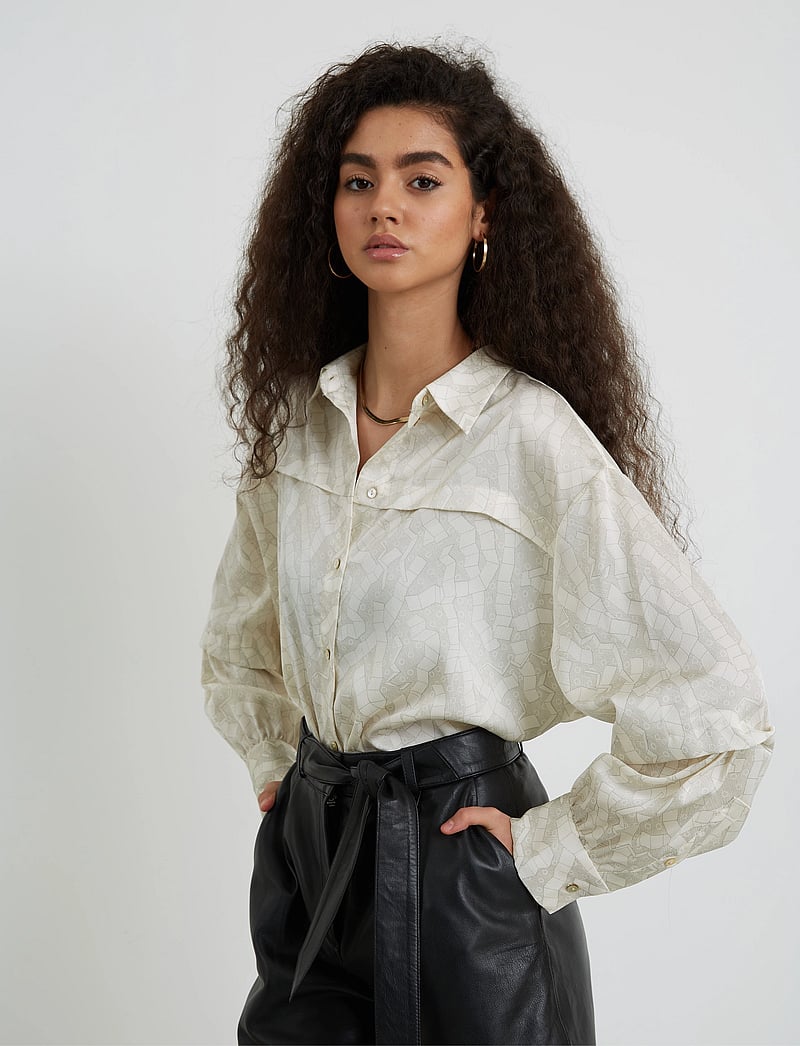 Bruuns Bazaar - AcaciaBBLuisa shirt - pikkade varrukatega särgid - light square print - 0