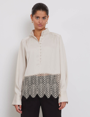 Bruuns Bazaar - CedarsBBChatrina blouse - langermede bluser - kit - 2
