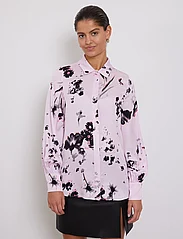 Bruuns Bazaar - FloretBBNaiva shirt - langermede skjorter - light pink aop - 2