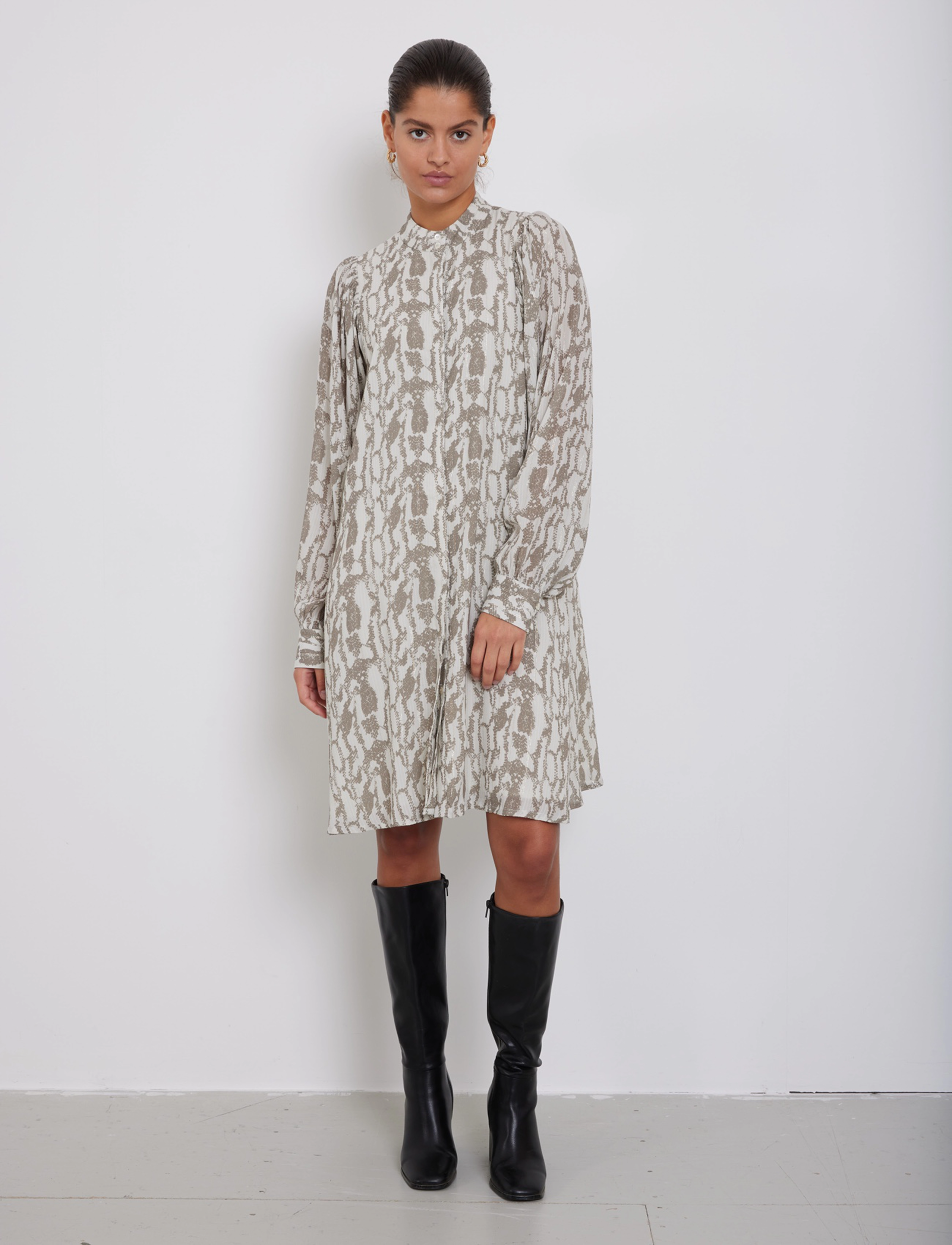 Bruuns Bazaar Barbareabbphilina Dress, 34, Dresses, Khakigrün - Short Frauen