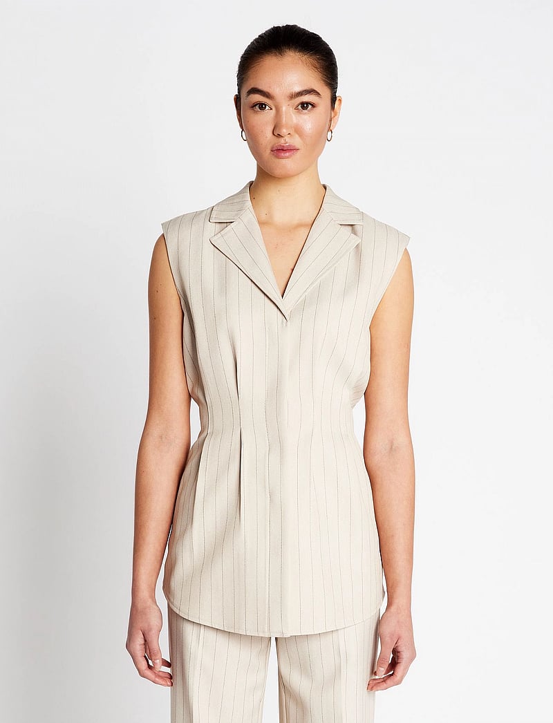 Bruuns Bazaar - ApricotBBUrwa waistcoat - Ülikonna vestid - light grey stripes - 0