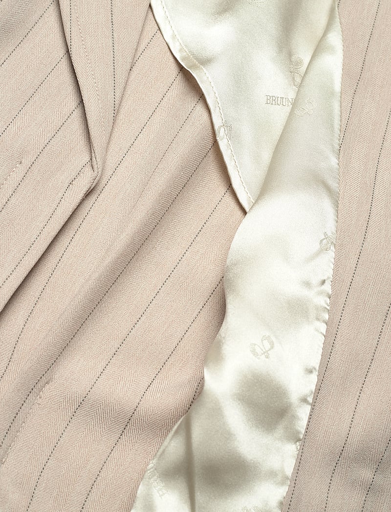 Bruuns Bazaar - ApricotBBUrwa waistcoat - Ülikonna vestid - light grey stripes - 5