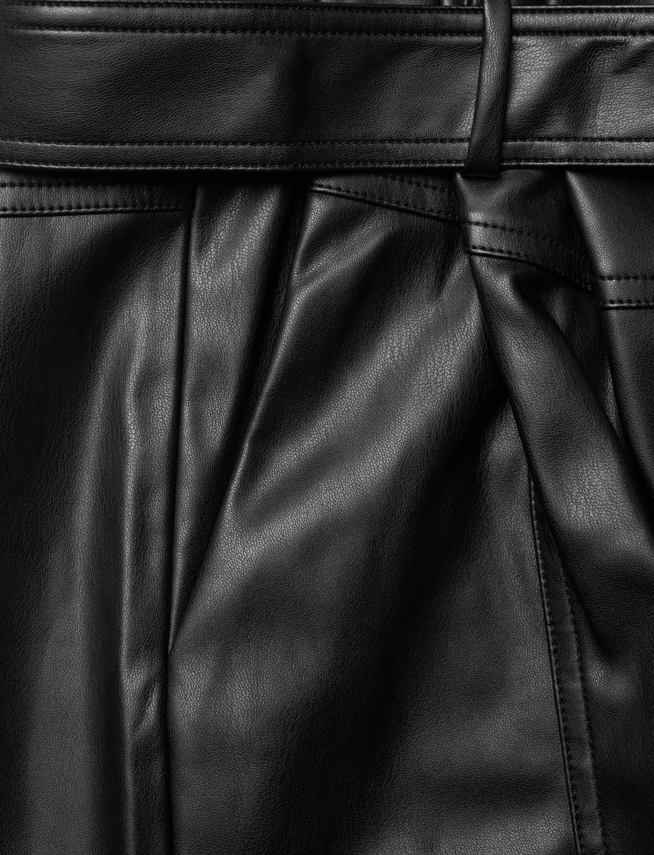Bruuns Bazaar - VeganiBBBrynji shorts - læder shorts - black - 4