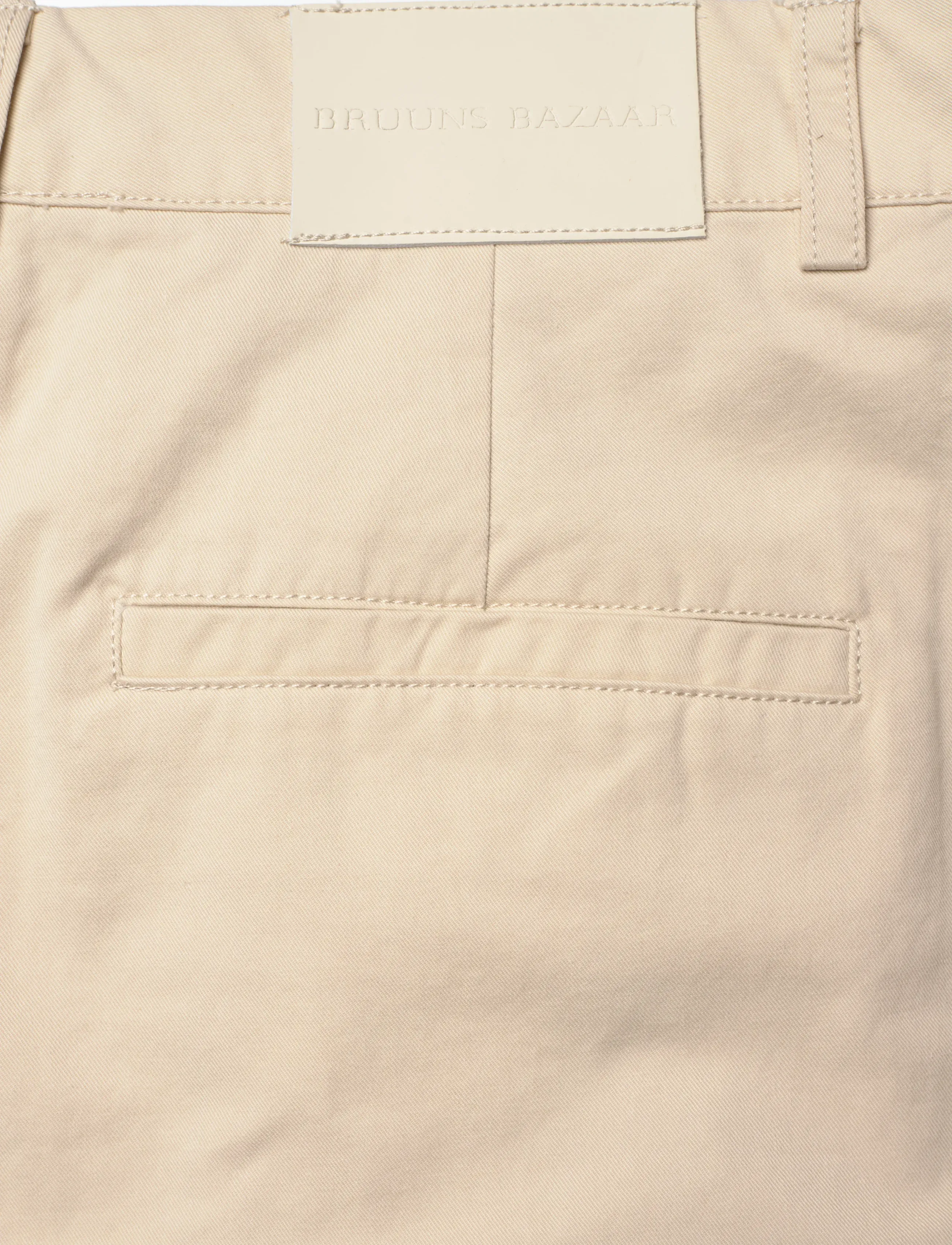 Bruuns Bazaar - ThrinaxBBHannahi shorts - lühikesed vabaajapüksid - .sand - 4