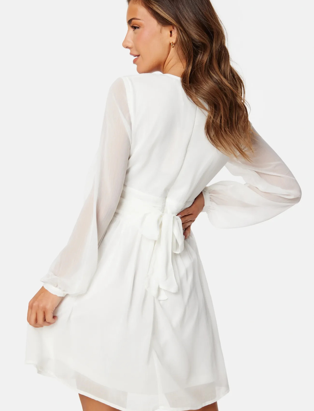 Bubbleroom Occasion Tie Back L/S Chiffon Dress korta klänningar dam – bild 6