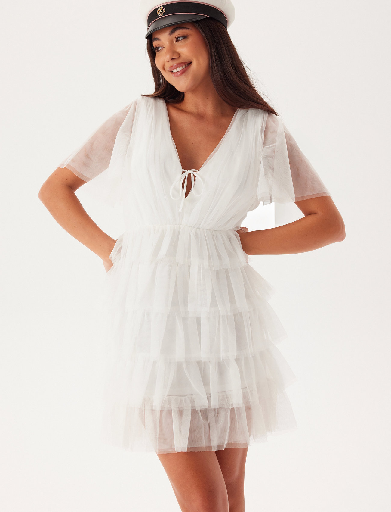 Bubbleroom Occasion Deep V-neck Tulle Dress festklänningar dam – bild 7