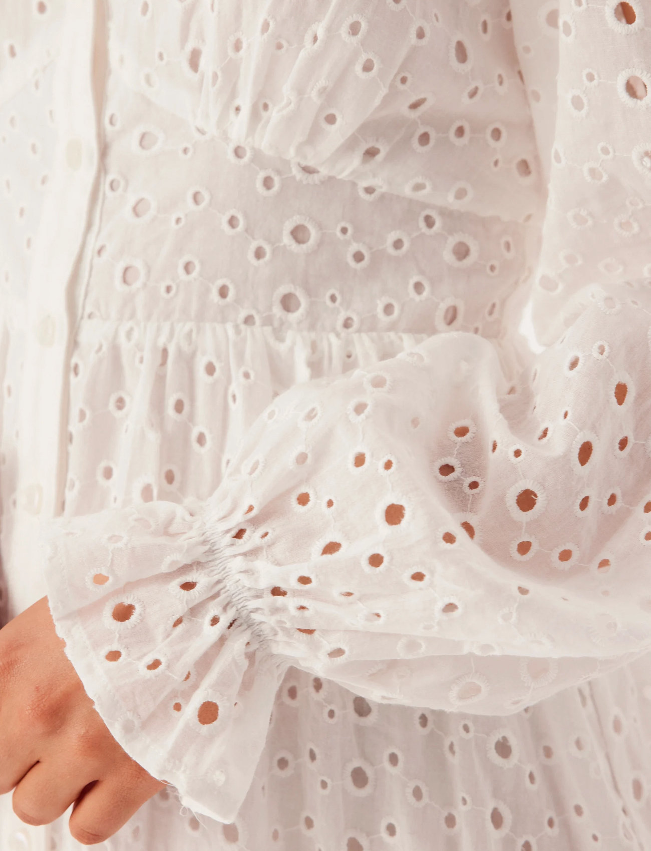 BUBBLEROOM Broderie Anglaise Midi Dress klänningar dam – bild 9
