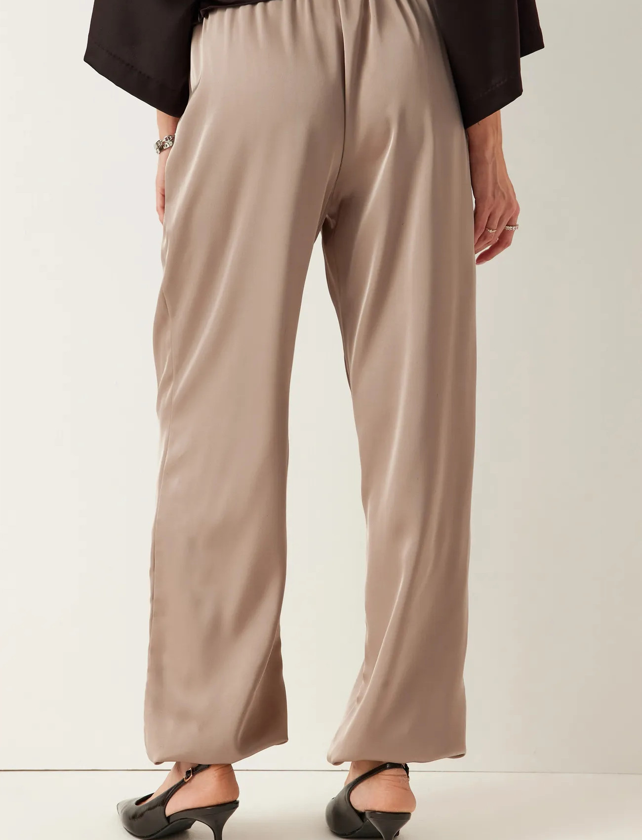 Satin Balloon Trousers 10