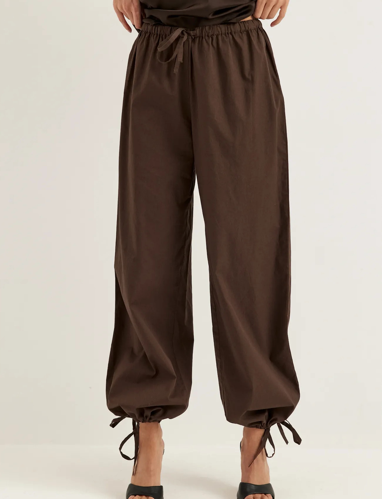 Tie Detail Cotton Trousers 6