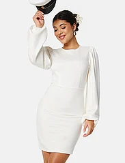 Bubbleroom - Idalina Puff Sleeve Dress - die niedrigsten preise - white - 6