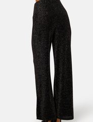 Bubbleroom - Petronella sparkling trousers - laia säärega püksid - black/gold - 5