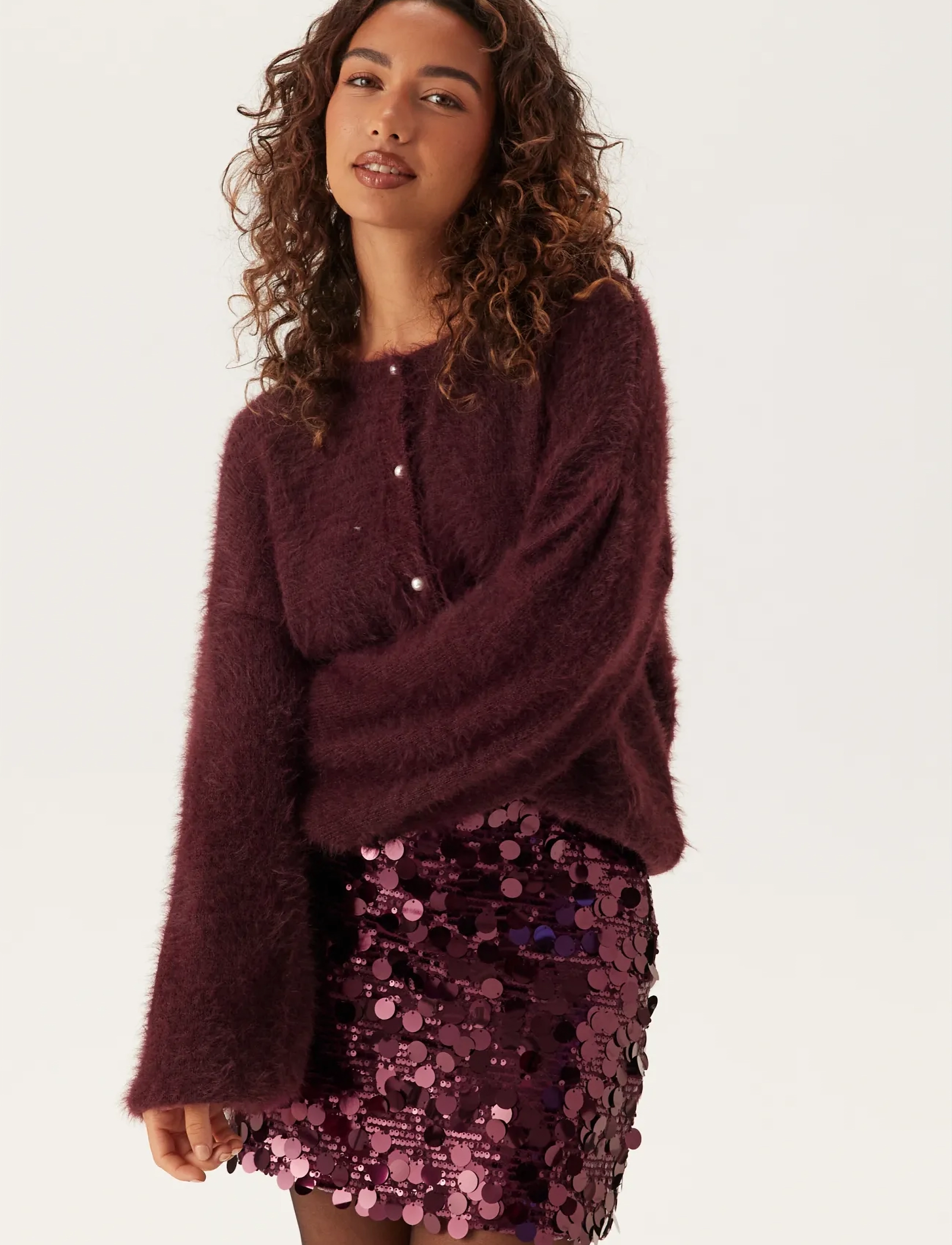 Bubbleroom Fluffy Knitted Pearl Cardigan, XS, Burgundy, Strik > Cardigans, Dame