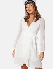 Bubbleroom - Kaira Chiffon Dress - krótkie sukienki - white - 6