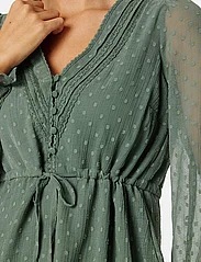 Bubbleroom - Rita Dobby Dot Blouse - long-sleeved blouses - dusty green - 5