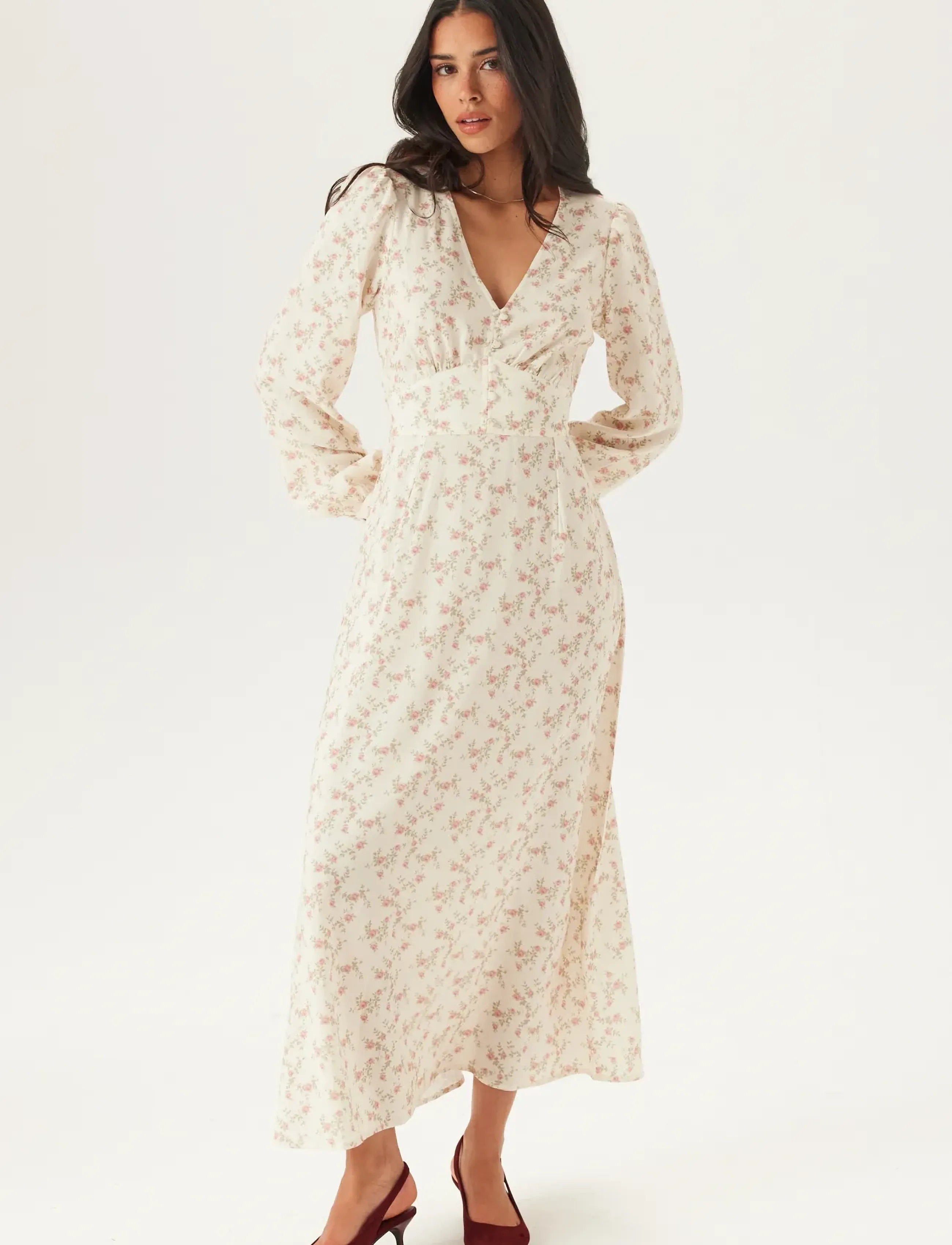 Bubbleroom Viscose V-neck Maxi Dress - Maxi kjoler - OFFWHITE/FLORAL / cream