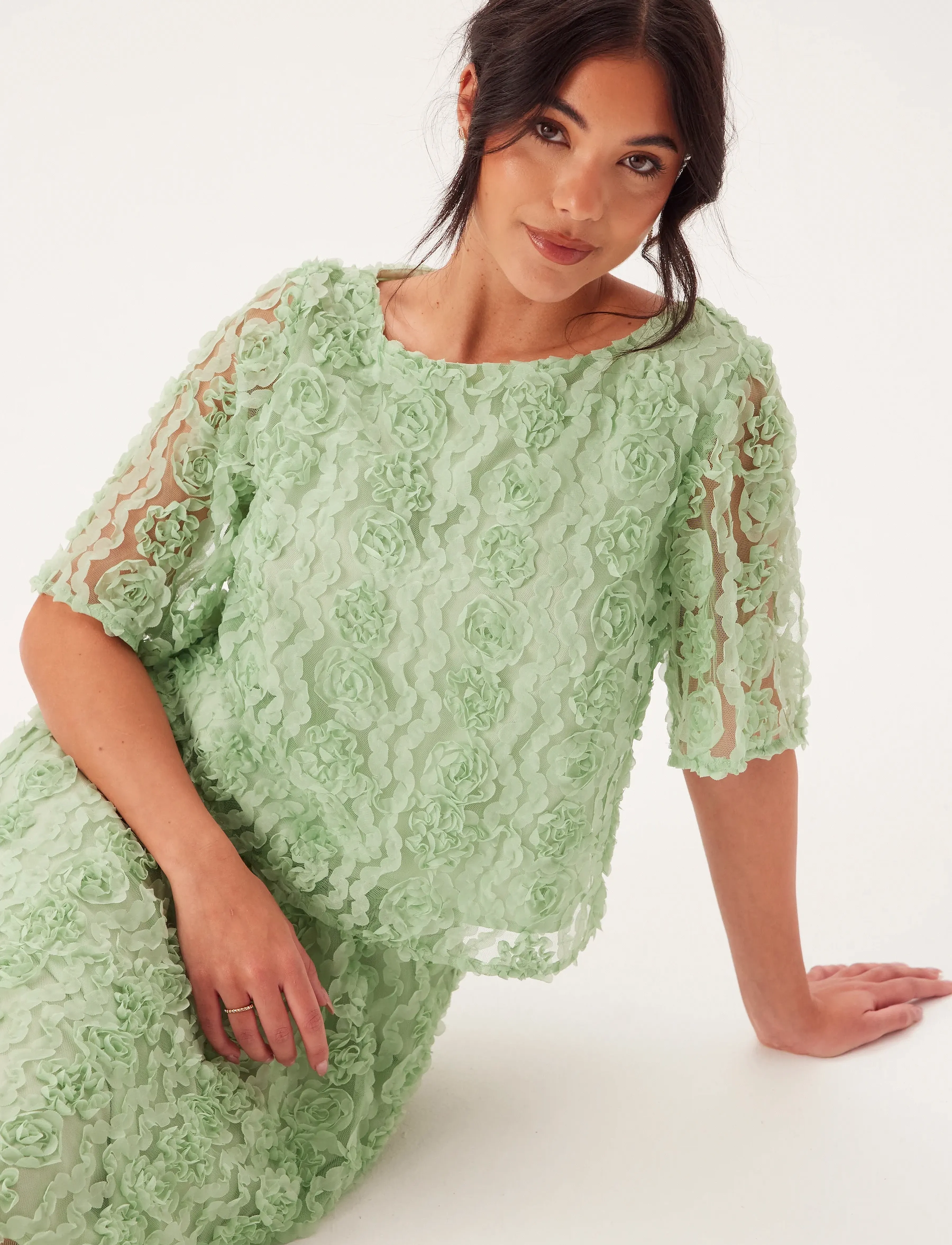 Bubbleroom - 3D Flower Short Sleeve  Blouse - dusty green - 4