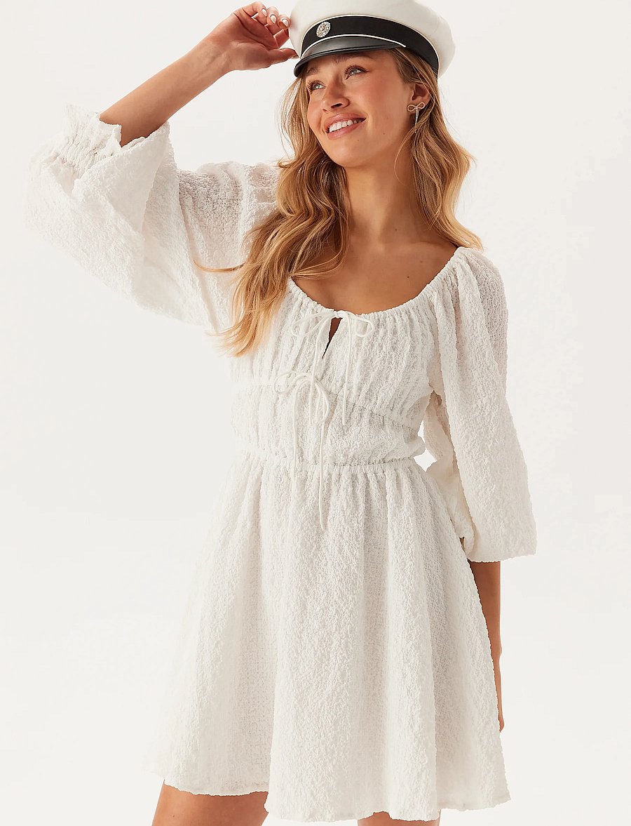 Bubbleroom - Diamond Neck Dress - white - 3