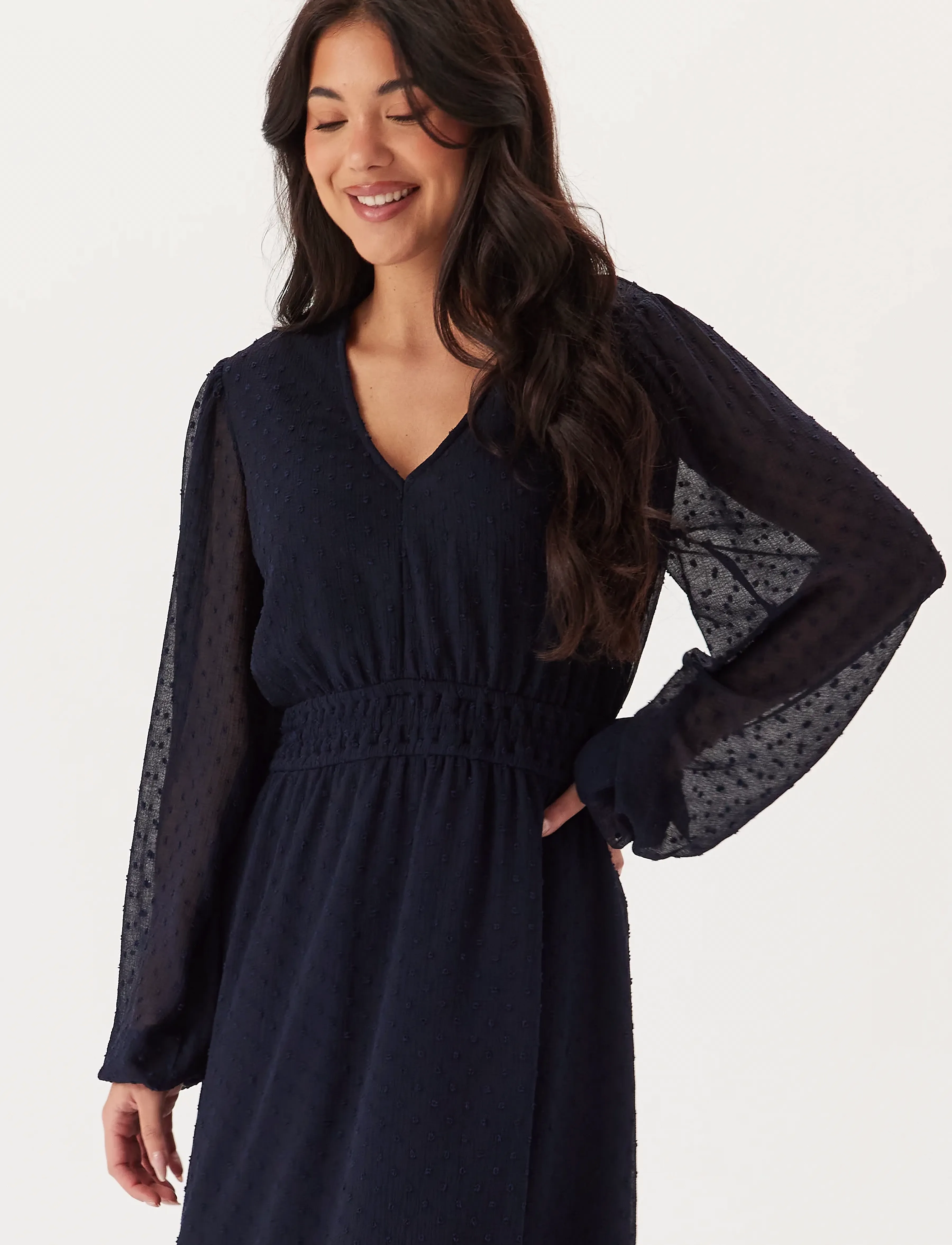 Bubbleroom - Dobby Dot Smock Midi Dress - midikleider - dark blue - 4