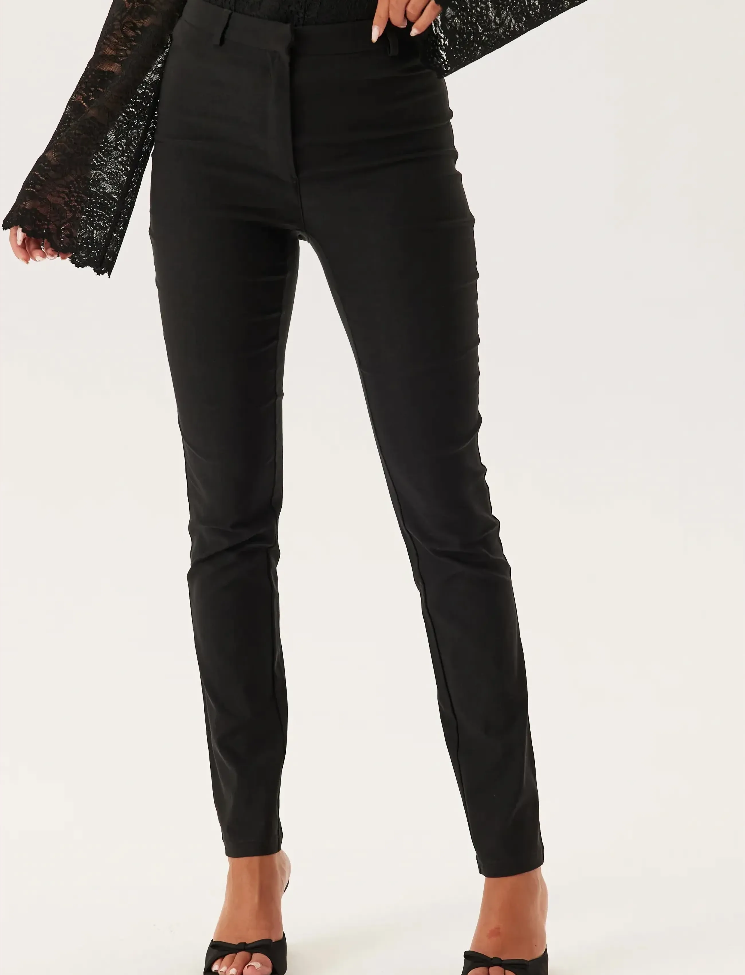 Bubbleroom - High Waist Stretchy Trousers - kitsa säärega püksid - black - 3