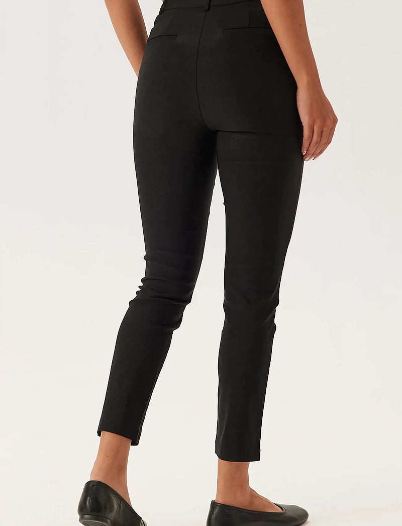 Bubbleroom - High Waist Stretchy Cropped Slit Trousers - kitsalõikelised püksid - black - 4