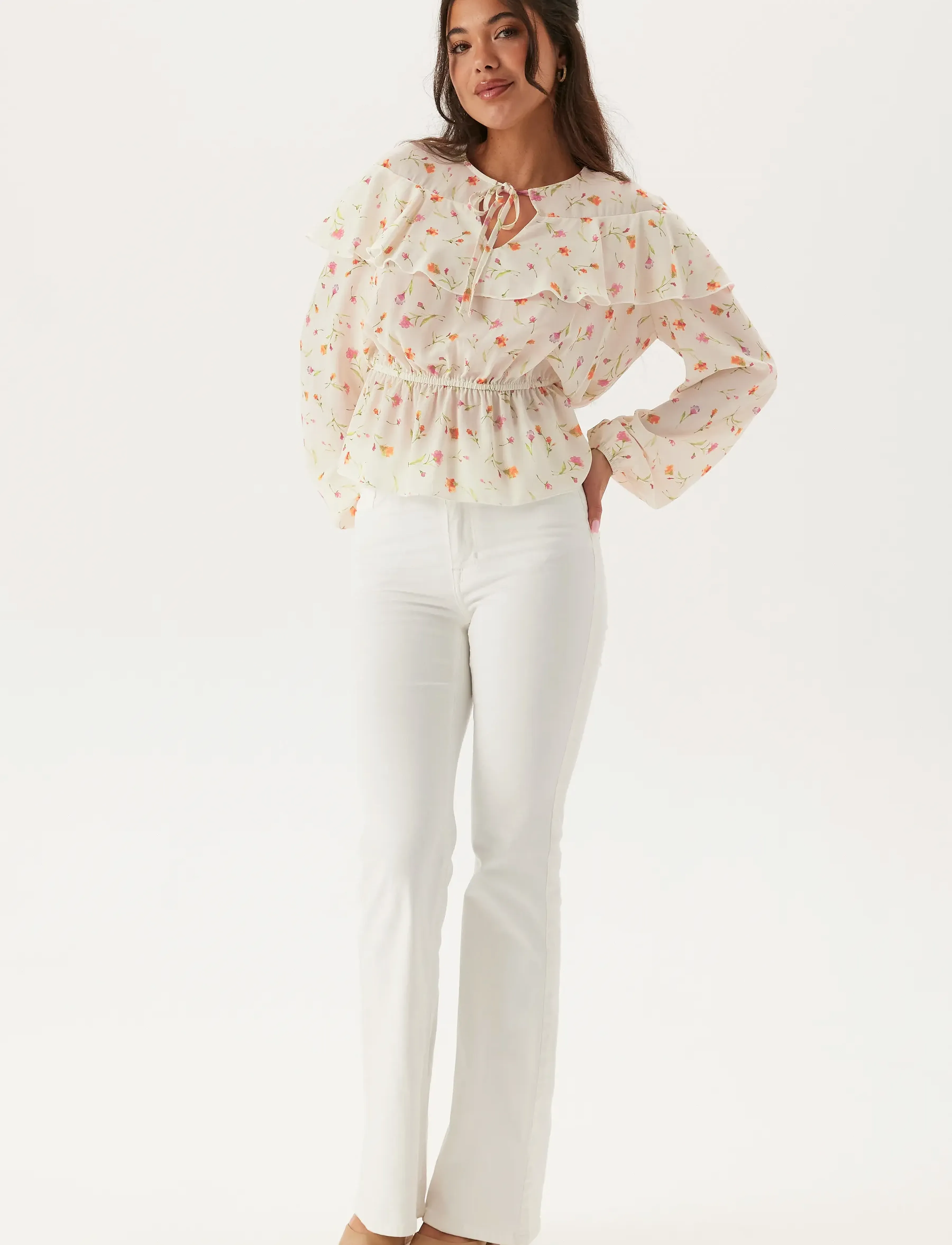 Bubbleroom - Flounce Blouse - langärmlige blusen - offwhite/floral - 4