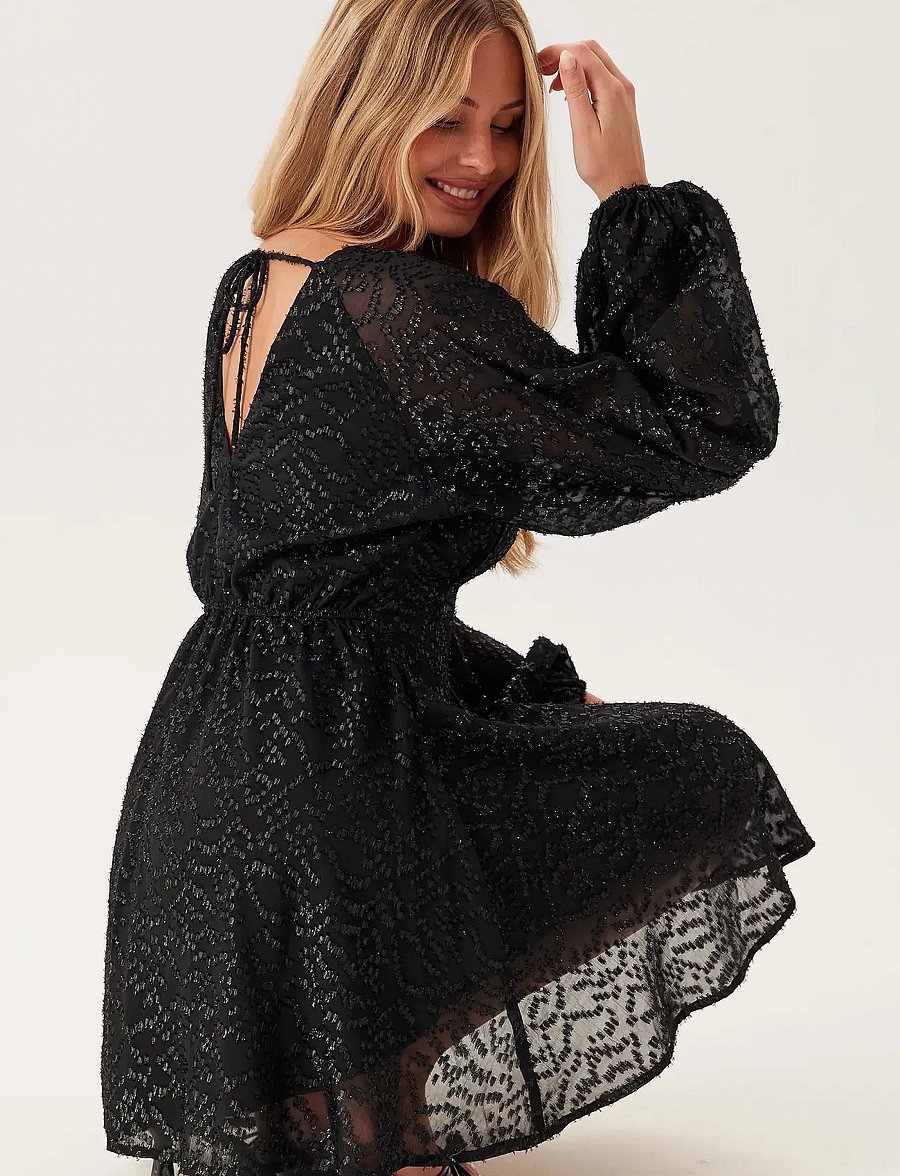 Bubbleroom - 3D Sparkling Raglan Sleeve Short Dress - black - 0