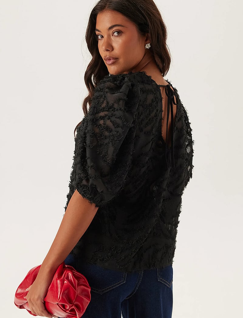 Bubbleroom - Fringe Blouse - kortärmade blusar - black - 4