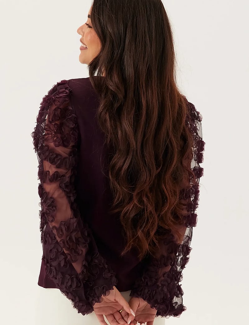 Bubbleroom - 3D Floral Sleeve V-neck Top - pikkade varrukatega pluusid - burgundy - 3