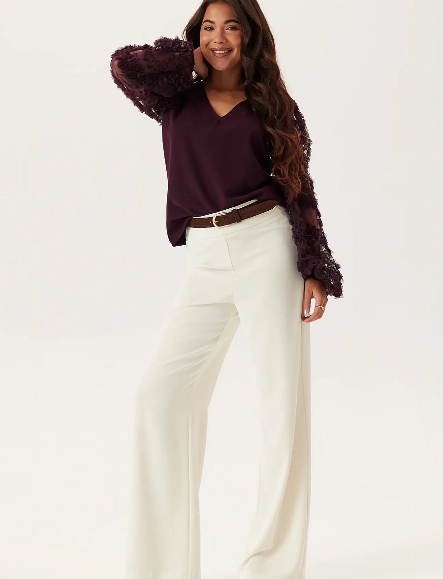 Bubbleroom - 3D Floral Sleeve V-neck Top - burgundy - 5