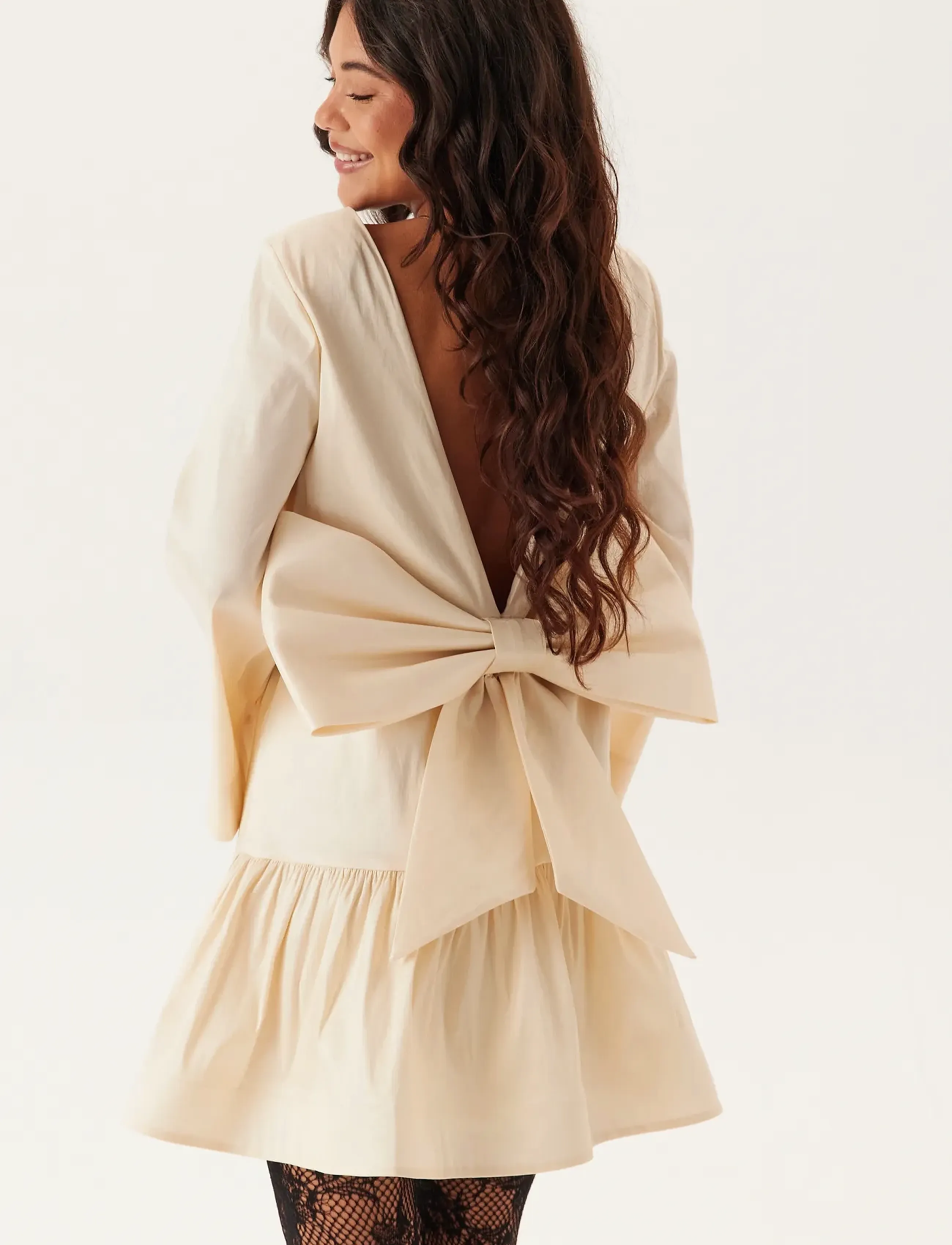 Bubbleroom Bow Back Shift Dress, XL, Dresses, Creme - Short Frauen