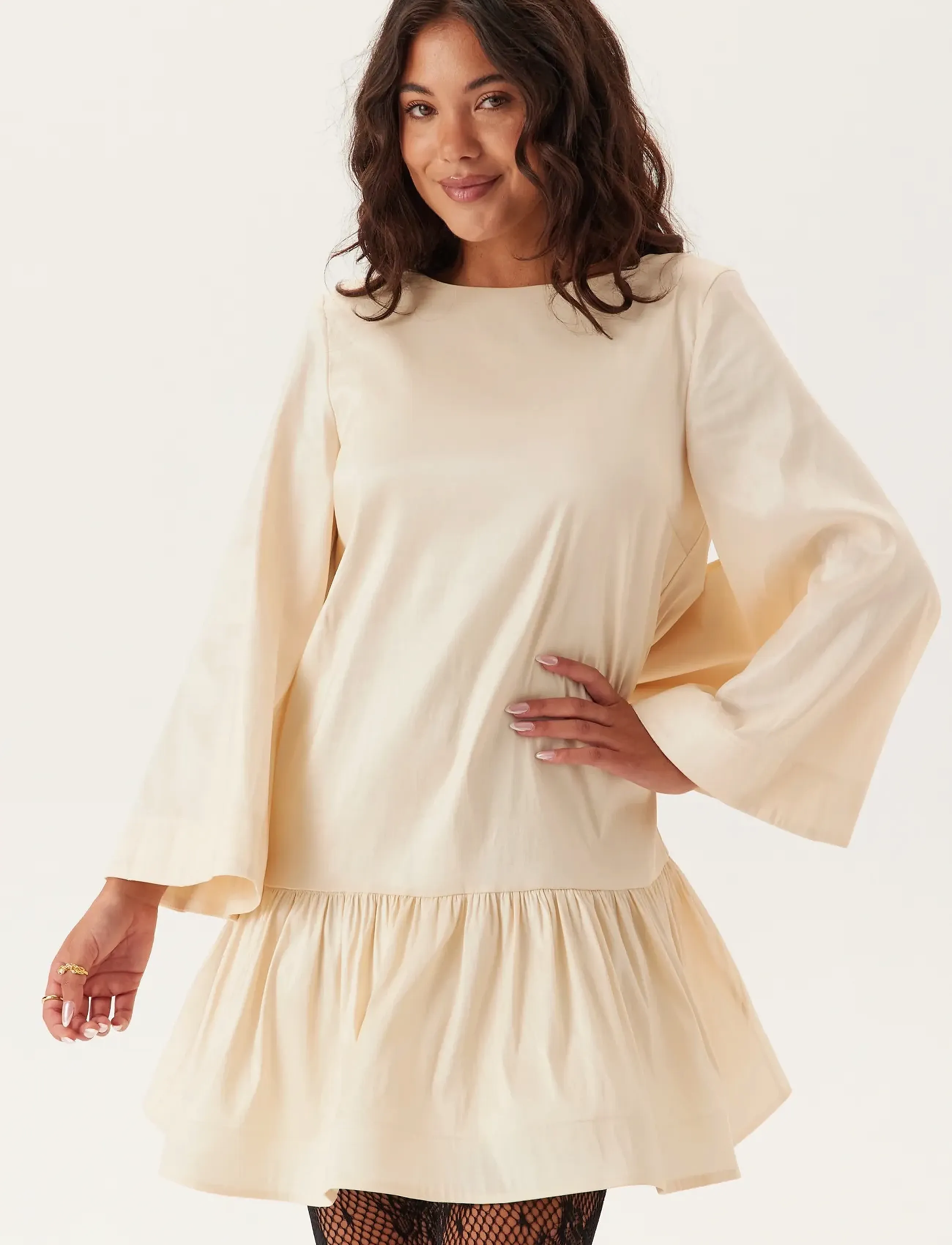 Bubbleroom - Bow Back Shift Dress - cocktail-mekot - crÈme - 3