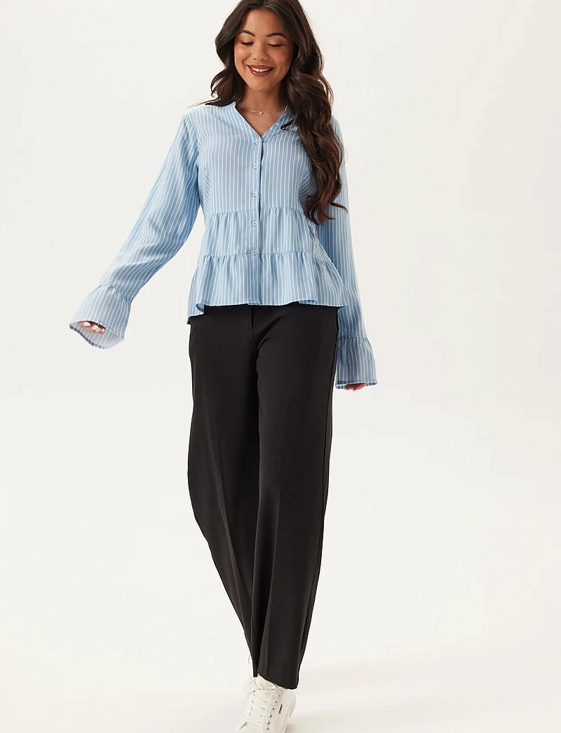 Bubbleroom - Flounce Shirt - langärmlige hemden - blue/striped - 4