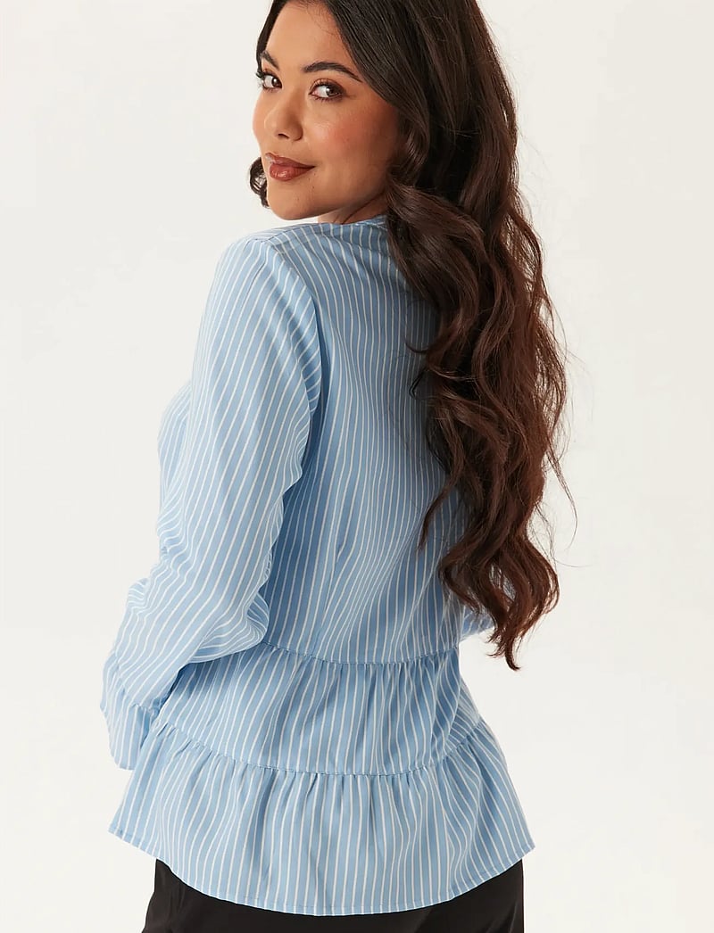 Bubbleroom - Flounce Shirt - langärmlige hemden - blue/striped - 5