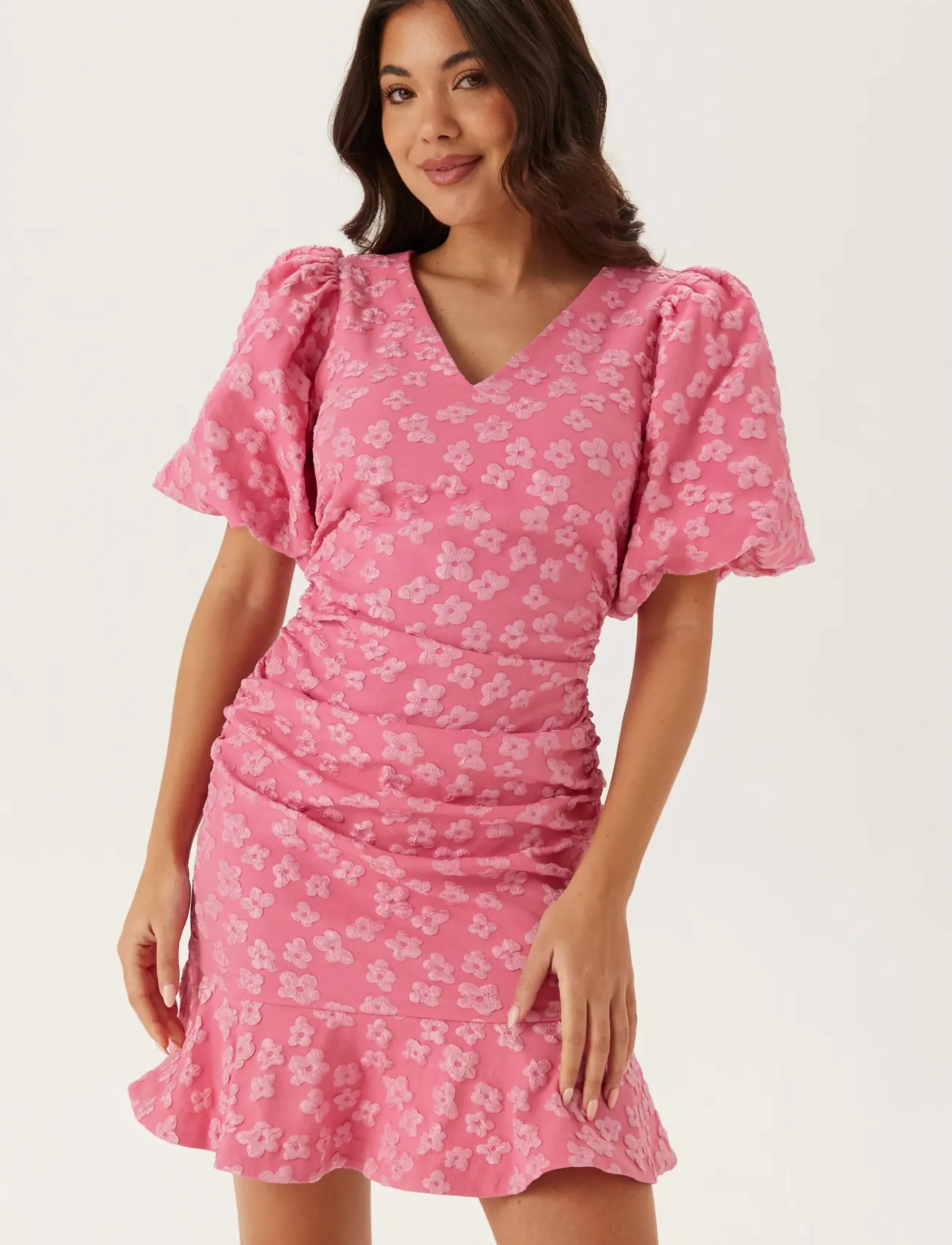 Bubbleroom Jacquard Flounce Short Dress, 42, Pink, Kjoler > Kort Kjole, Dame