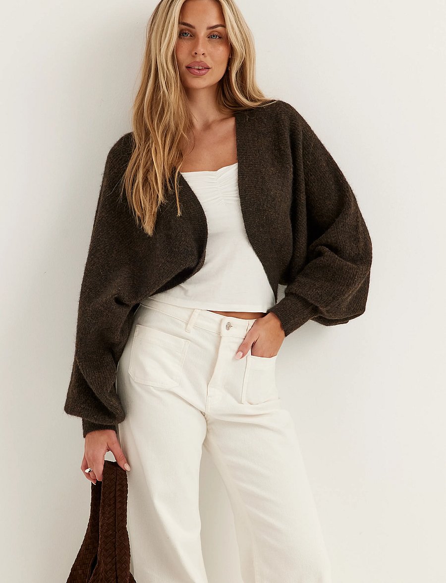 Bubbleroom - Knitted Bolero - crop tops - brown - 0
