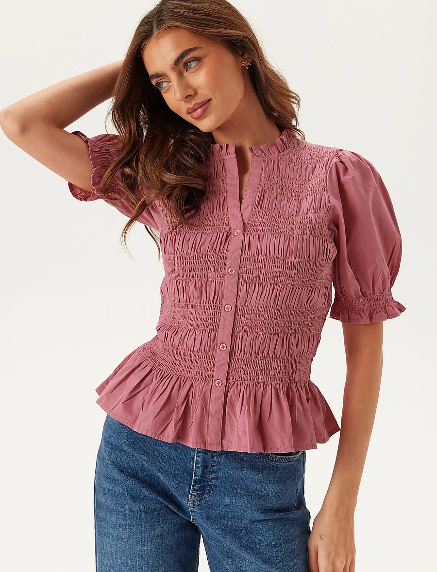 Bubbleroom - Short Sleeve Cotton Smock Blouse - kortærmede bluser - dark pink - 5