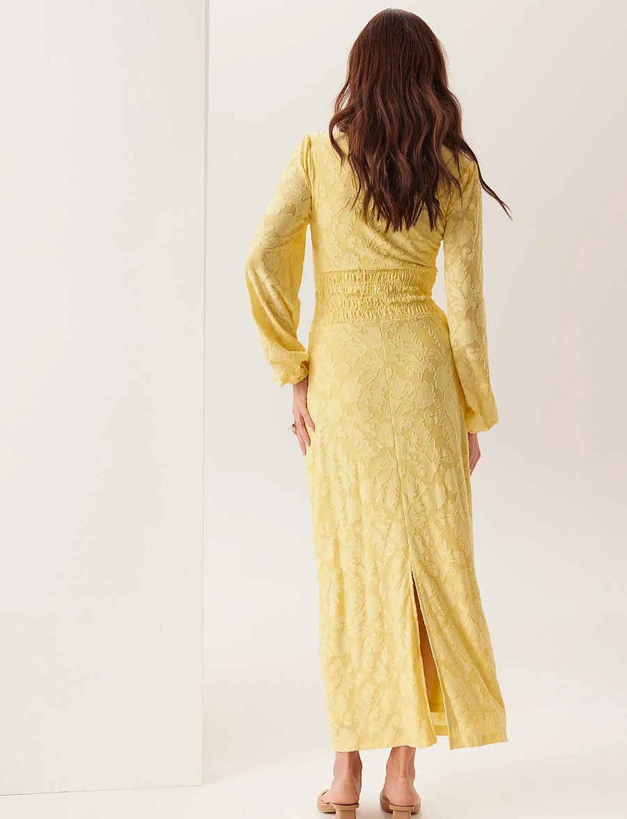 Bubbleroom - Structure Floral Smock Maxi Dress - sommarklänningar - light yellow - 3