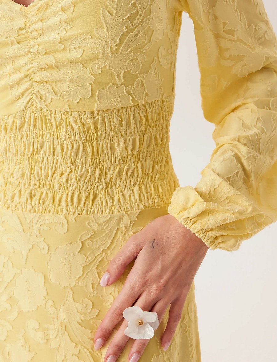 Bubbleroom - Structure Floral Smock Maxi Dress - sommarklänningar - light yellow - 5