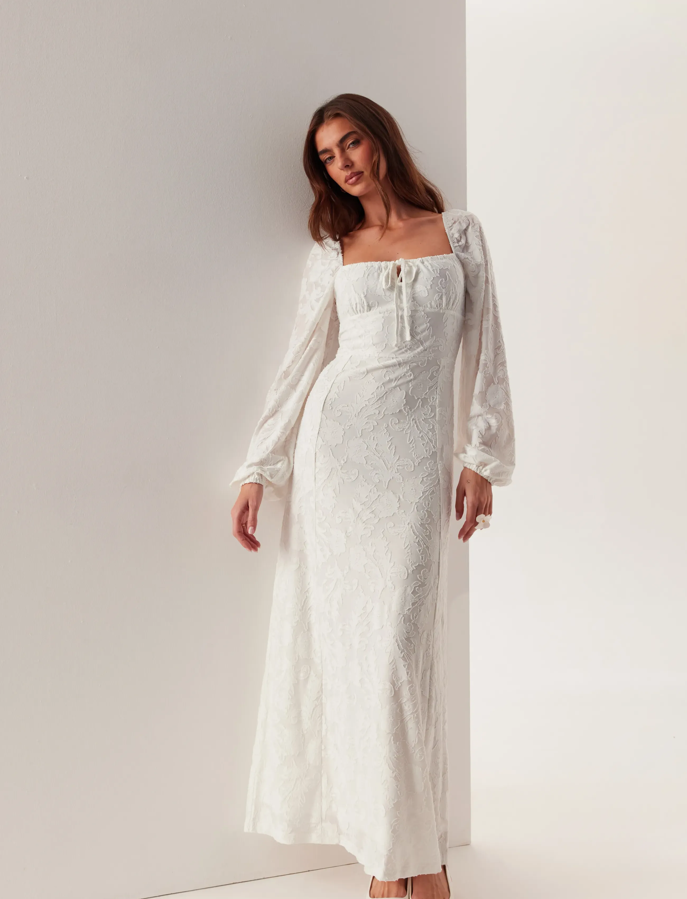 Bubbleroom Floral Structure Dress, XS, White, Kjoler > Knælange Og Midi, Dame