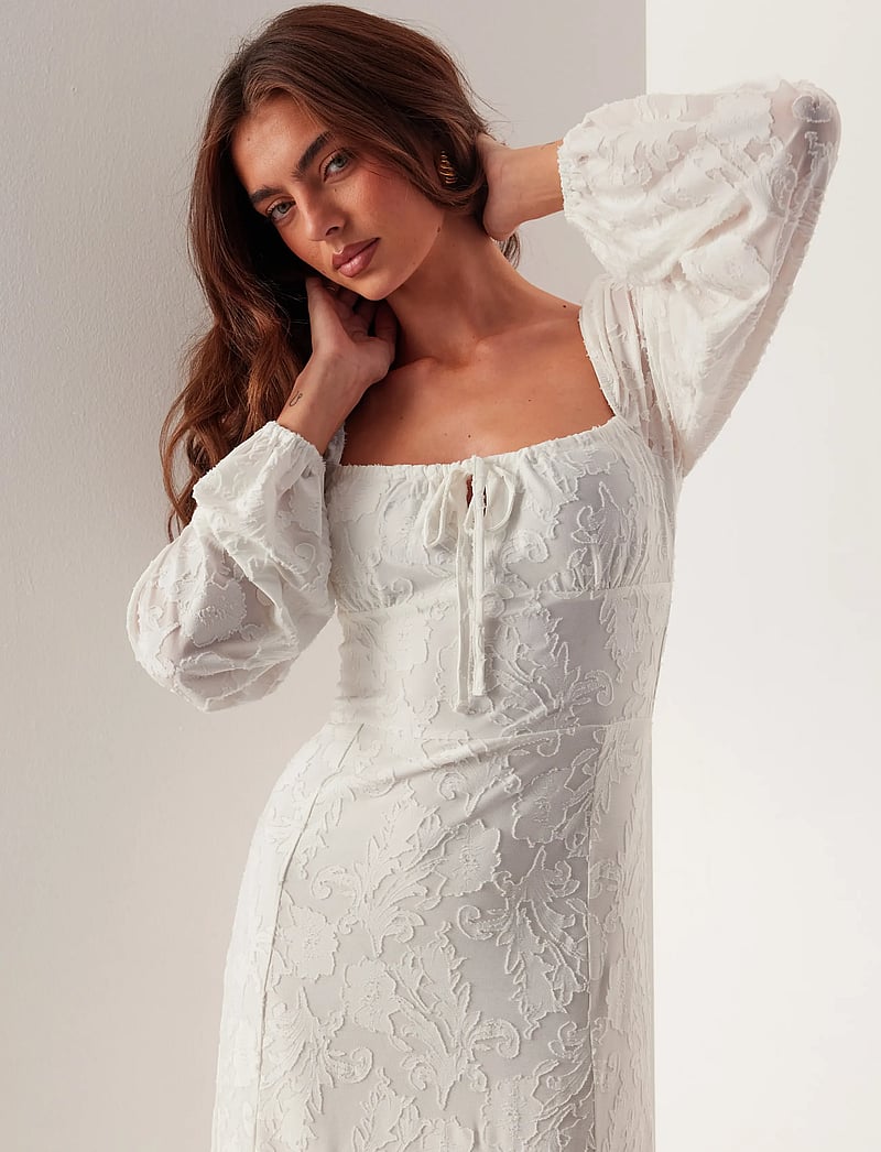 Bubbleroom - Floral Structure Dress - sommerkleider - white - 3